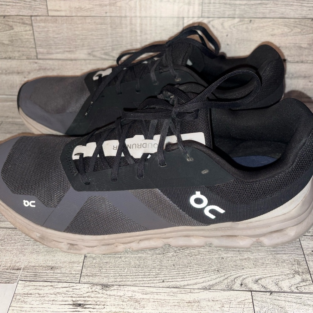 On Running Men’s Cloudrunner 2 Black Eclipse/Fros… - image 3